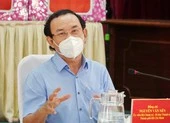 Chủ tịch UBND TP.HCM chủ trì họp báo nói về kế hoạch sau 15-9 ảnh 2 Bí thư Nguyễn Văn Nên nói về hướng đi của TP.HCM tới đây
