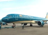 Khách nghiêm túc khai báo y tế qua ứng dụng tại Tân Sơn Nhất ảnh 10 Vietnam Airlines chỉ còn khai thác 8 đường bay nội địa