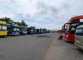 Các hãng hàng không khôi phục đường bay đến Đà Nẵng ảnh 2 Bến xe, sân bay Đà Nẵng vắng lặng ngày đầu nới cách ly