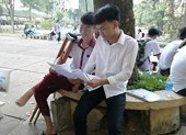 Thi THPT quốc gia: Những thí sinh 'đặc biệt' ảnh 6 Thí sinh bị gãy chân trước kỳ thi THPT quốc gia