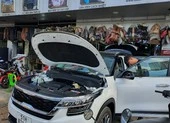 Xe nhập khẩu từ Thái Lan, Indonesia vào Việt Nam tăng mạnh ảnh 1 Dịch vụ làm đẹp ô tô rộn ràng phục vụ khách 'chơi' Tết