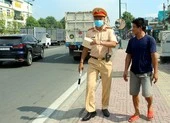 Nẹt pô, rú ga trong khu dân cư có thể bị phạt đến 1 triệu đồng ảnh 1 Đi xe không gương sẽ bị phạt bao nhiêu tiền?