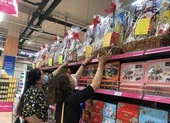 Nhiều mặt hàng ở siêu thị giảm giá khủng 70% ngày cận Tết ảnh 2 Tung hàng 'quốc dân' phục vụ khách mùa Tết