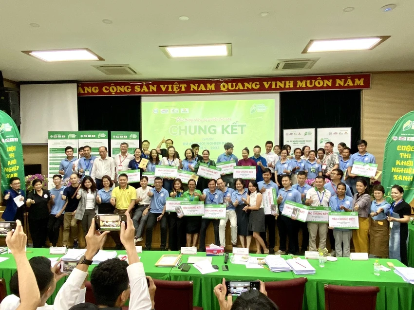 Các bạn trẻ hào hứng với những dự án được vào chung kết ảnh 1 cac-du-an-chung-ket.jpg