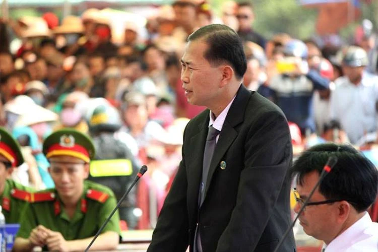 Xử vụ thảm sát Bình Phước: Dương, Tiến lãnh án tử, Thoại 16 năm tù ảnh 14 Xử vụ thảm sát Bình Phước: Dương, Tiến lãnh án tử, Thoại 16 năm tù ảnh 14
