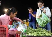 Mất mùa vì hạn mặn, Bến Tre không tổ chức lễ hội cây trái ngon ảnh 3 Về Lái Thiêu, Bình Dương ăn trái cây đầu mùa