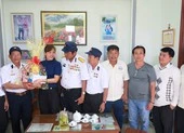 Chủ tịch Quốc hội trao quà Tết tại Bến Tre ảnh 4 Tặng quà tết cho 14 gia đình thương binh, liệt sĩ Trường Sa
