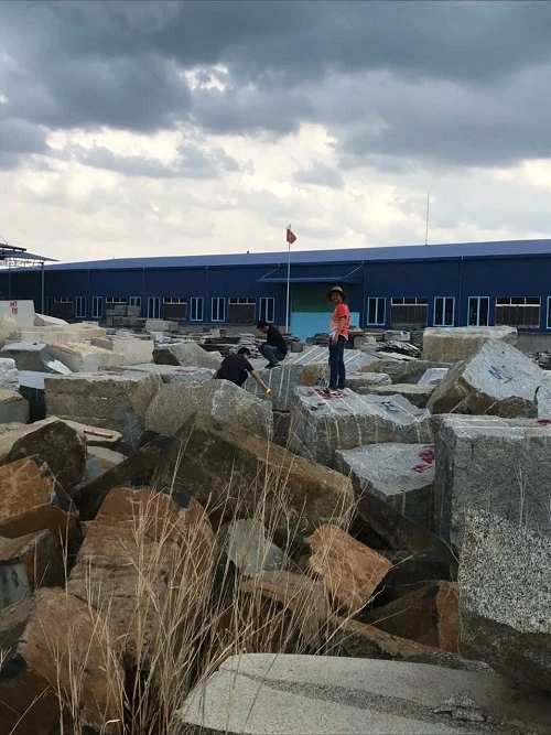 khai thác hơn 700 m3 đá granit.jpg