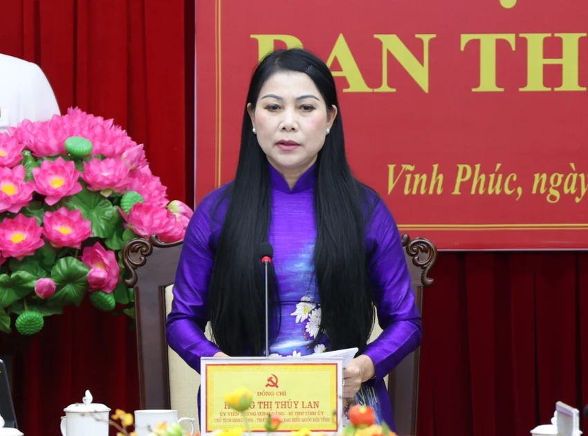 hoang-thi-thuy-lan.jpg