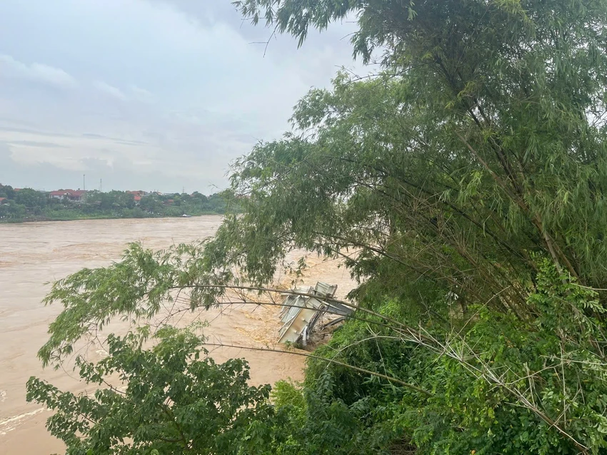 cau-phong-chau2.jpg