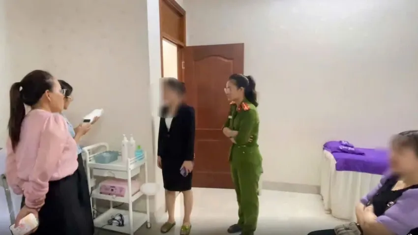 cơ sở thẩm mỹ 10.jpg