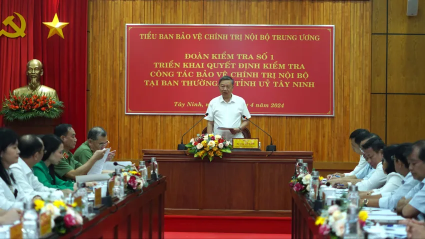 Kiểm tra công tác bảo vệ chính trị nội tại BTV Tỉnh uỷ Tây Ninh