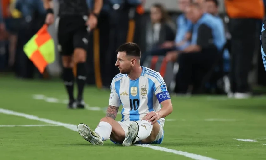 messi-tro-lai-argentina-de-dang-de-bep-ecuador (2).jpg