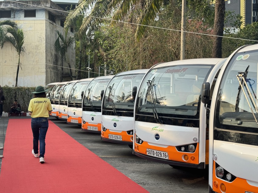 70 xe điện được đưa vào phục vụ đưa đón hành khách ở khu vực Trung tâm TP.HCM.