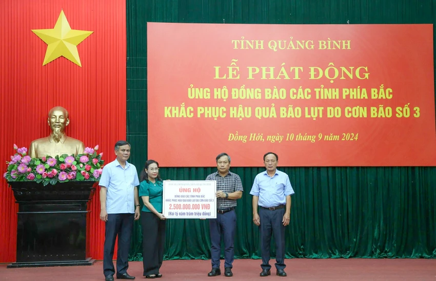 Quảng Bình kêu gọi hơn 31 tỉ đồng hỗ trợ đồng bào miền Bắc