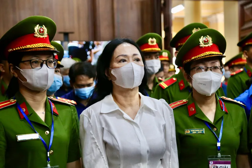 Bị cáo Trương Mỹ Lan tại toà. Ảnh: HOÀNG GIANG TRƯƠNG MỸ LAN