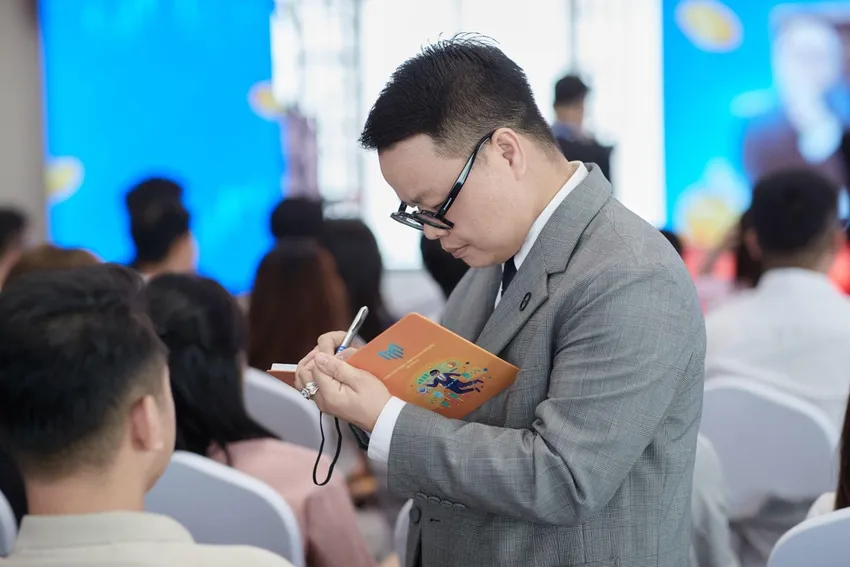 Bí quyết đọc vị và chinh phục thị trường đầu tư từ Mr Hunter.jpg