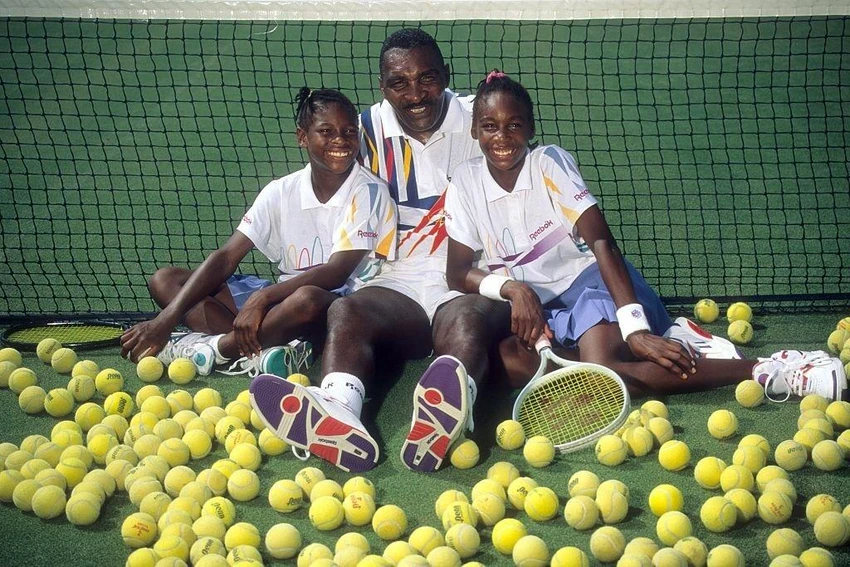 Serena with her father and older sister in her childhood. Photo: GETTY