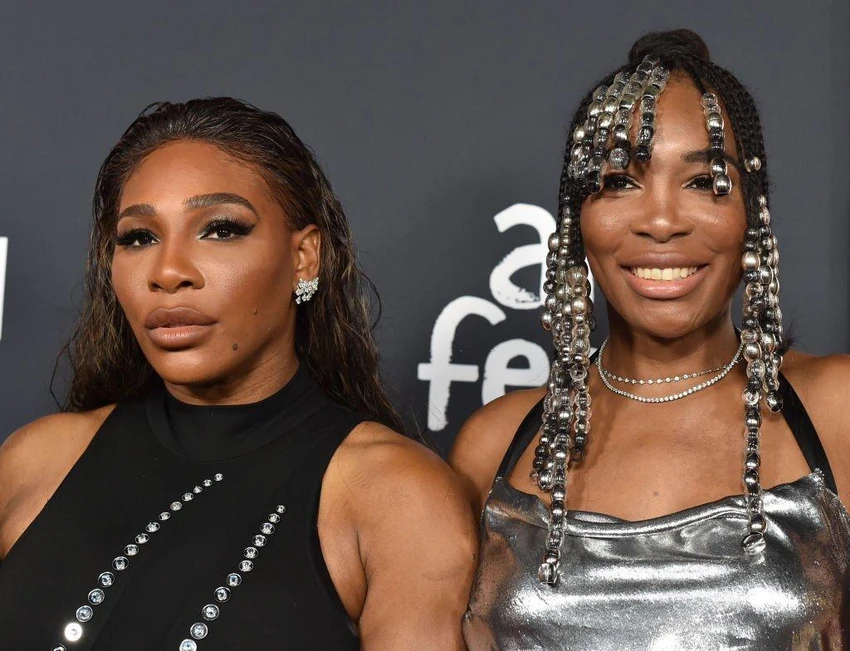 Serena and her sister Venus on the premiere day of the movie King Richard. Photo: GETTY