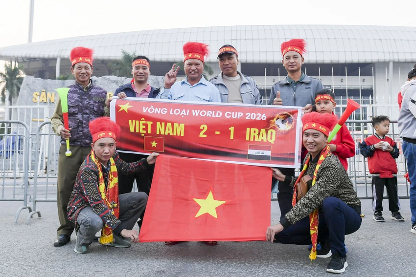 tran-bong-da-Viet-Nam- Iraq (4).jpg