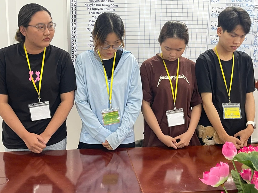 614 chủ thẻ tín dụng bị chiếm đoạt tiền tỉ bằng chiêu thức tinh vi