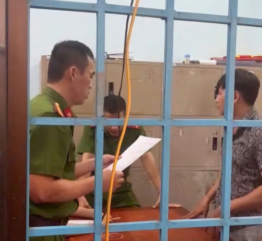 Quảng Ngãi: Bắt giam kẻ làm giả 29 giấy chứng nhận quyền sử dụng đất