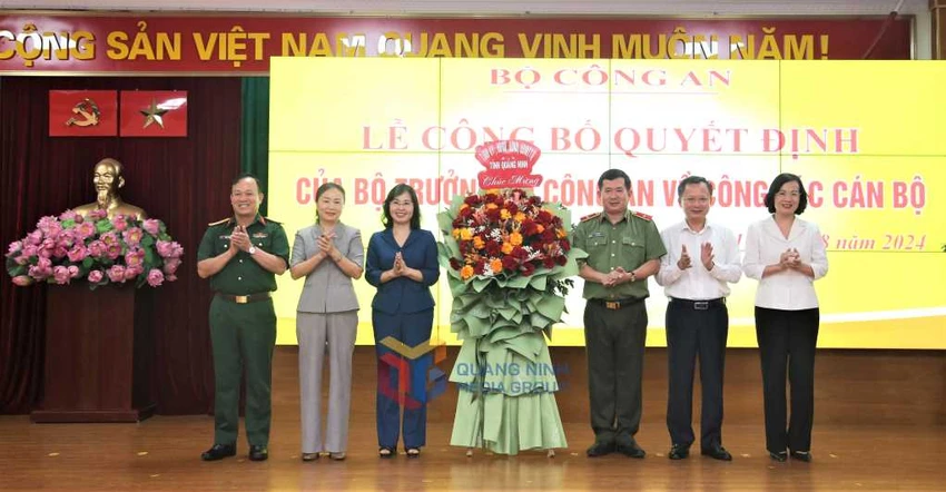 thieu-tuong-dinh-van-noi-nhan-nhiem-vu-moi-cong-an-tinh-quang-ninh-co-tan-giam-doc-2.jpg