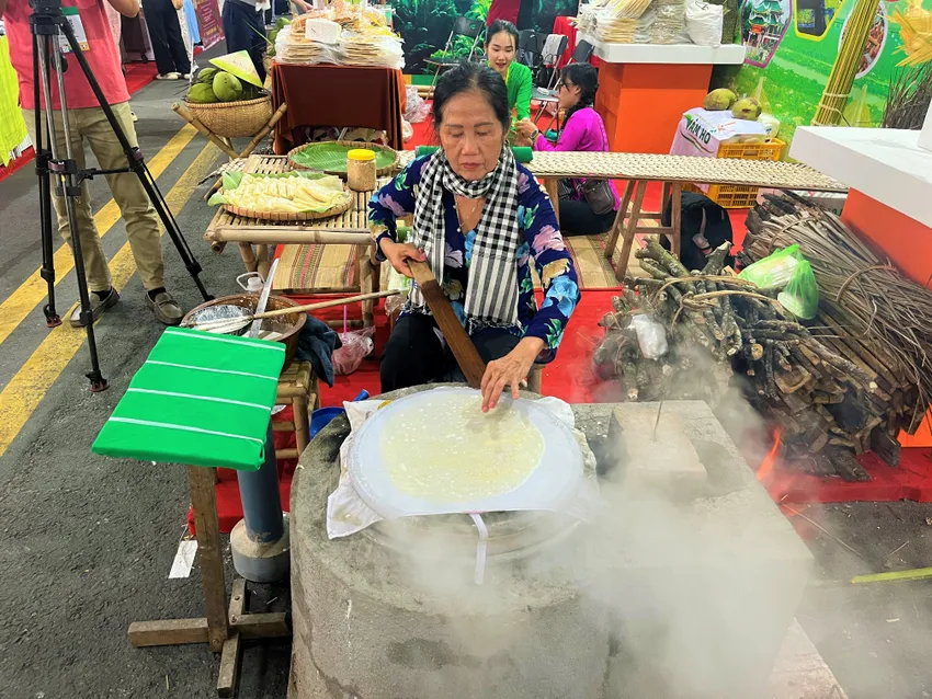 Làng nghề truyền thống bánh tráng Mỹ Lồng -di sản văn hóa phi vật thể cấp quốc gia đặc sản vùng miền