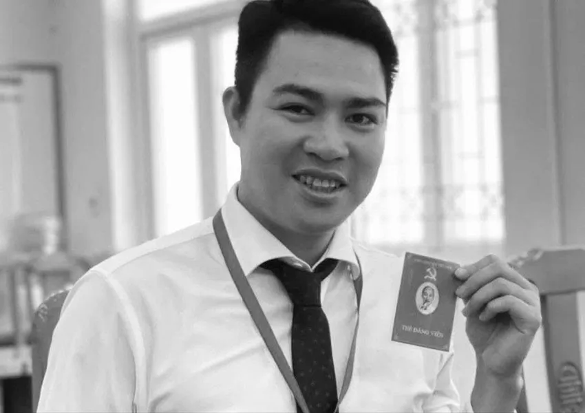 Thầy Nguyễn Văn Tuấn, giáo viên Trường THPT Sóc Sơn không may bị điện giật trong quá trình dọn nhà sau lũ, dẫn đến tử vong. Ảnh: NTCC bị điện giật
