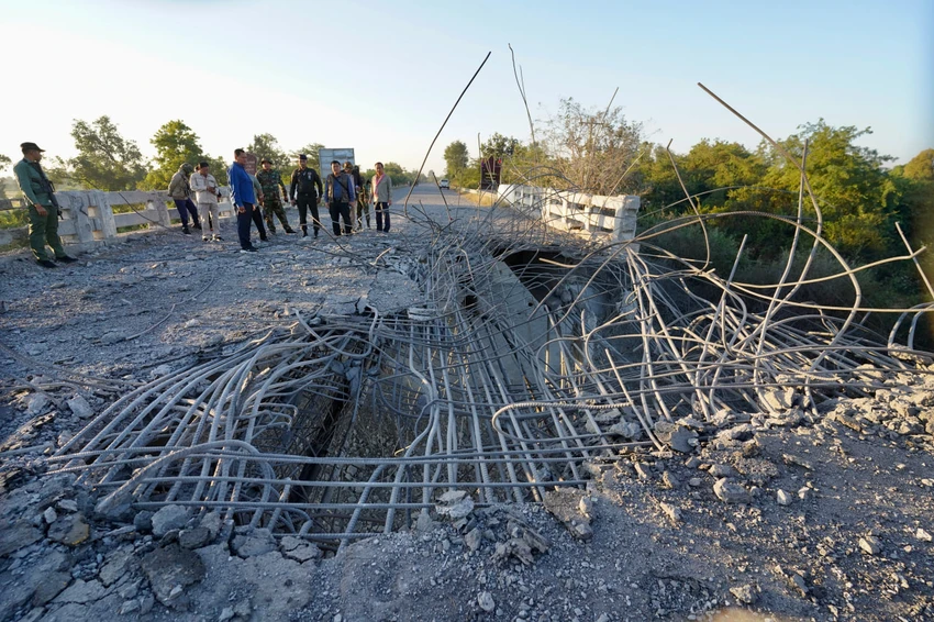 giao tranh Thái Lan Campuchia.jpg