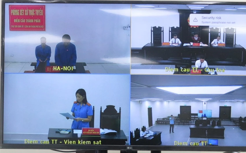 Phiên tòa theo hình thức trực tuyến. Ảnh: TT phiên tòa trực tuyến.jpg