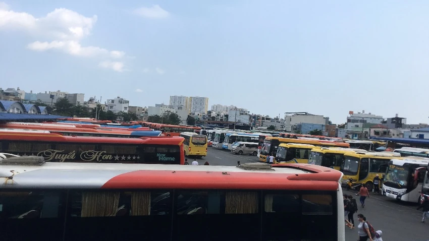 nguoi-dan-voi-va-ve-que-9