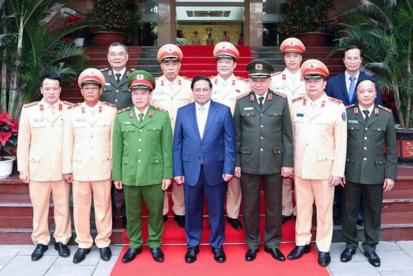 Thủ tướng Chính phủ Phạm Minh Chính; Bộ trưởng Tô Lâm cùng các đại biểu. thu-tuong-csgt-chuyen-trang-thai3.jpg