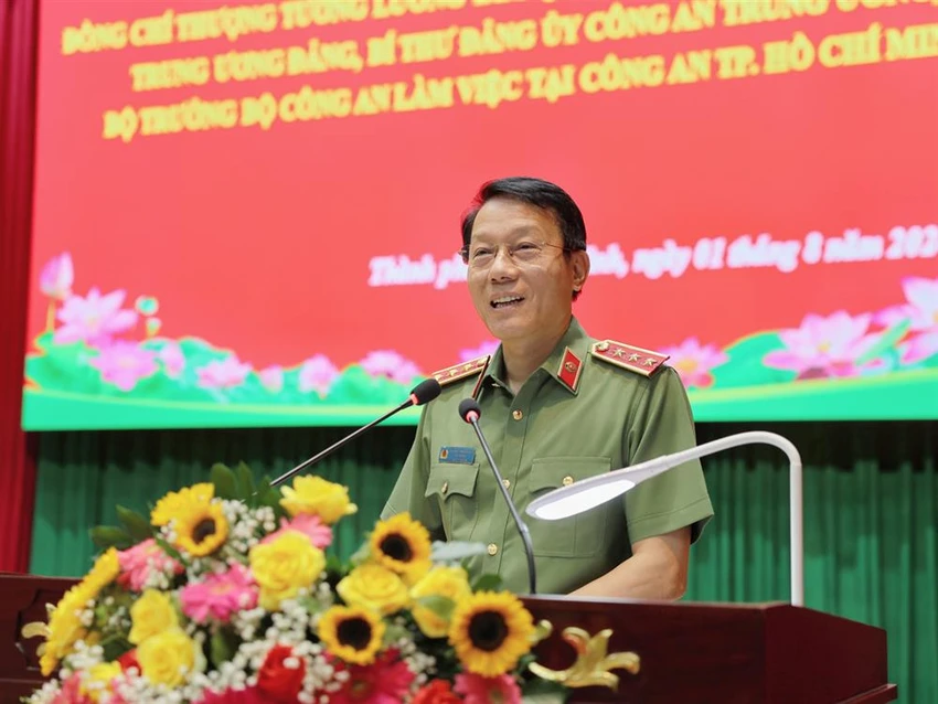 Thượng tướng Lương Tam Quang, Ủy viên Bộ Chính trị, Bí thư Đảng ủy Công an Trung ương, Bộ trưởng Bộ Công an. botruong1-17225062116621070592430.jpg