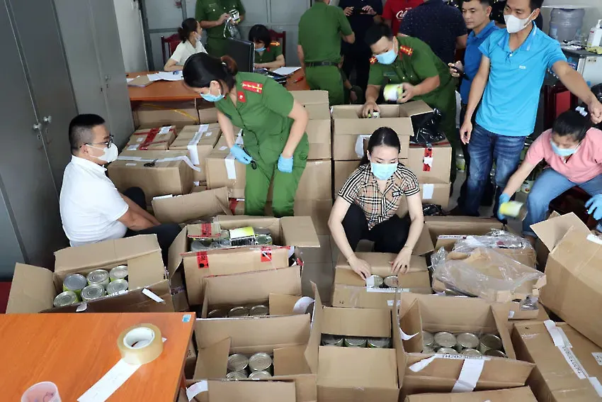 Giữa năm 2024, Công an Hà Nội đã triệt phá đường dây vận chuyển hơn 170 kg ma túy từ nước ngoài về Việt Nam. Ảnh: CA hình phạt tử hình