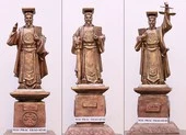 Xử cán bộ sai phạm về đất khó hơn vì nhiều nơi sợ mất cán bộ ảnh 3 Biểu tượng công lý tại tòa: Chưa nên thực hiện