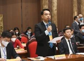 Hà Nội tăng tốc đầu tư công, siết quy hoạch, đất đai ảnh 2 Bí thư, Chủ tịch TP Hà Nội cam kết gỡ vướng thủ tục hành chính cho doanh nghiệp