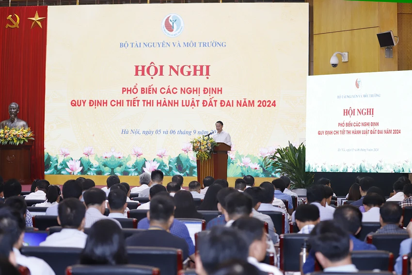 Sáng nay 5-9, Bộ TN&MT đã tổ chức Hội nghị phổ biến các nghị định quy định chi tiết thi hành Luật Đất đai năm 2024. (Ảnh: Trọng Phú) bo-truong-tnmt-do-duc-duy2.jpg
