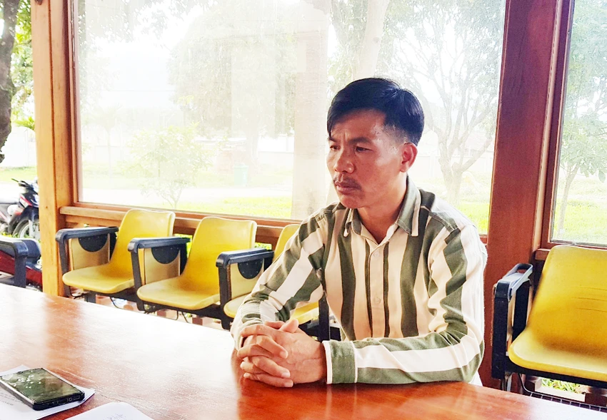 Chờ chấp hành án tù, bị can Dương vẫn lừa đảo chiếm đoạt tài sản. Ảnh: CACC Lua-tien-khi-cho-chap-hanh-an-tu-kon-tum.png