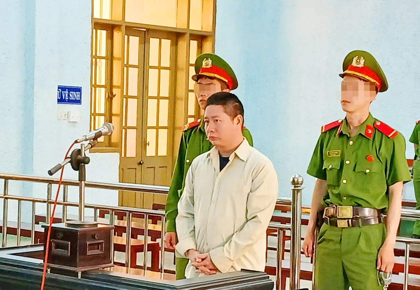 Bị cáo Đỗ Đăng Trường bị kết án 19 năm tù về tội hiếp dâm con riêng của vợ đến mang thai