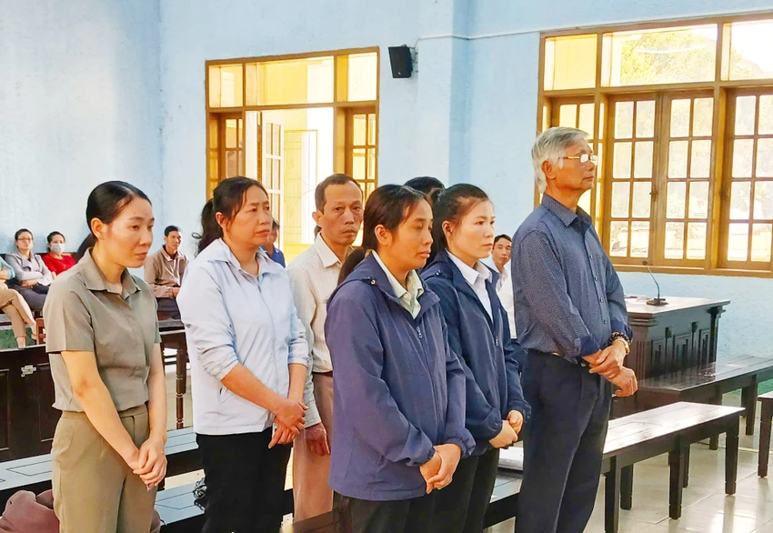 TAND tỉnh Gia Lai tuyên phạt bị cáo Phan Trung Tường, cựu phó Chủ tịch UBND huyện Ia Grai do cấp khống sổ hồng