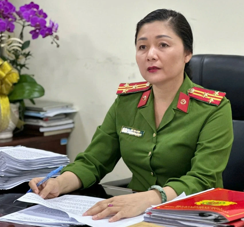 p13 anh box.jpg