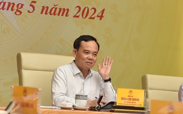 Phó Thủ tướng Trần Lưu Quang. Ảnh: HẢI MINH Phó Thủ tướng Trần Lưu Quang yêu cầu thống nhất việc chỉ dùng VNeID từ 1-7