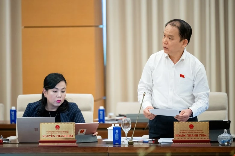 Chủ nhiệm Ủy ban Pháp luật và Tư pháp Hoàng Thanh Tùng. Ảnh: PHẠM THẮNG ong-Hoang-Thanh-Tung16-4.jpg