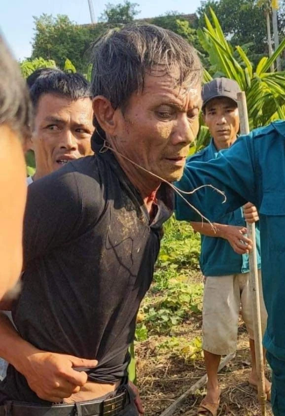 Nghi phạm Thuyết gây ra vụ thảm sát bị bắt giữ. Ảnh: CTV vu-tham-sat-2-vo-chong-tu-vong-3.jpeg