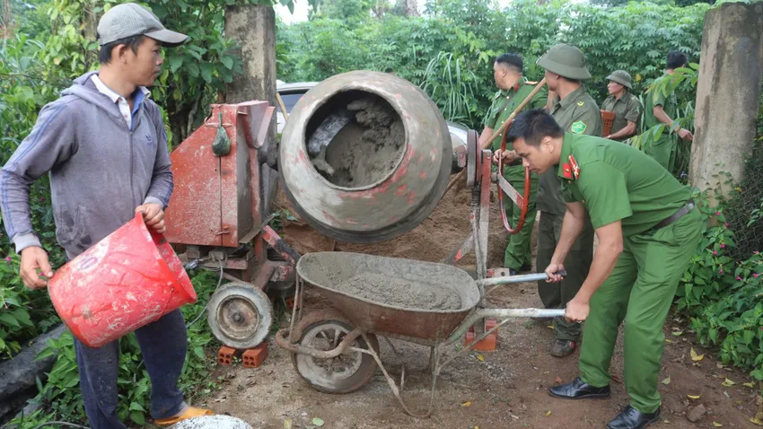 xóa nhà tạm 10.jpg xóa nhà tạm 10.jpg