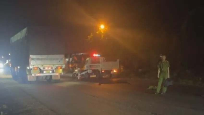 Công an tỉnh Đắk Lắk đang điều tra vụ việc. Ảnh: ND rời khỏi hiện trường.jpg