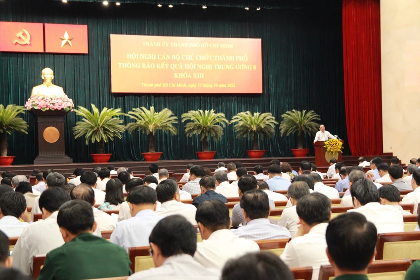 Thành uỷ TP.HCM tổ chức hội nghị quán triệt các nghị quyết hội nghị trung ương 8 vào tháng 10-2023, ngay sau hội nghị kết thúc. Ảnh: THANH TUYỀN Hội nghị Trung ương 8