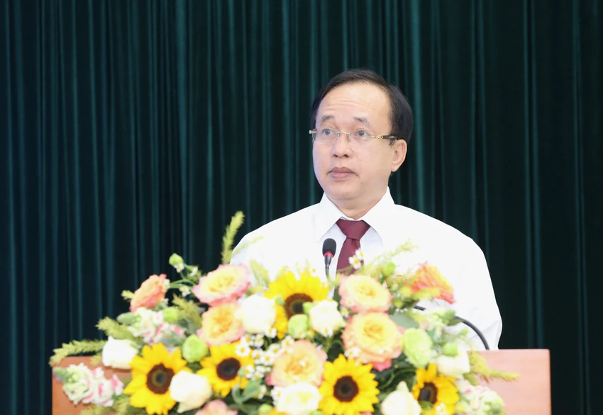 Ông Nguyễn Phước Hưng thôi làm Chủ tịch HĐND TP Thủ Đức do chuyển công tác đến làm Bí thư huyện ủy Huyện Cần Giờ. Ảnh: THANH THÙY Ông Đỗ Anh Khang được bầu làm Phó Chủ tịch UBND TP Thủ Đức-hop-hdnd-nhan-su-pho-chu-tich-ubnd-tp-thu-duc-2-786-7422.jpg