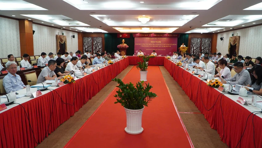 Ủy ban Kiểm Tra Trung ương đã tổ chức hội nghị giao ban công tác kiểm tra, giám sát kỉ luật của Đảng 9 tháng đầu năm 2024 khu vực Vụ địa bàn VII. Ảnh: THANH TUYỀN TP.HCM đã thực hiện thu hồi khu đất số 8-12, đường Lê Duẩn và số 2-4-6, đường Hai Bà Trưng-UBKTTU-giam-sat-thi-hanh-ki-luat-dang-9-thang (2).jpg
